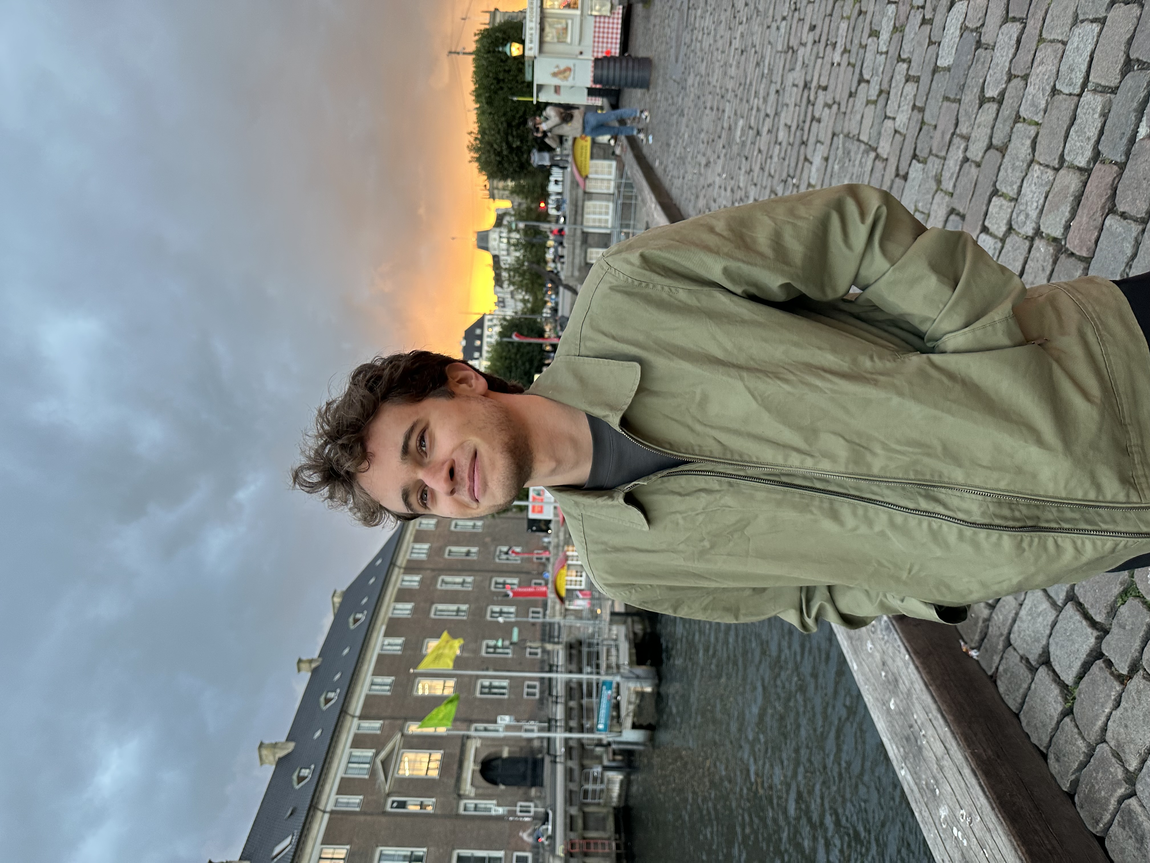 William Gruszka headshot